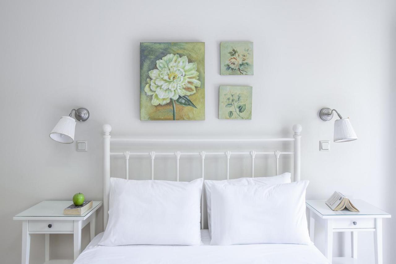 Kassiopi Seafront Elegant Apartments Exterior photo